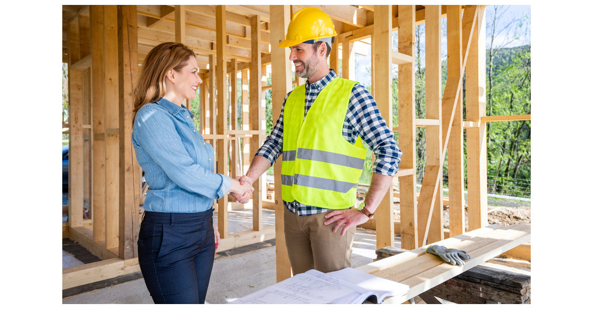 hyphen-solutions-helps-win-homebuyers-and-maximizes-builder-and-supplier-efficiency-with-comprehensive-construction-management-software