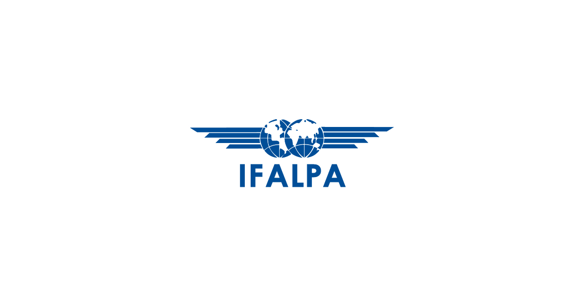 global-pilots-on-yeti-airlines-flight-yt-961